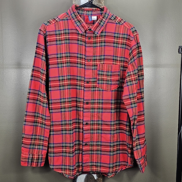 Divided By H&M Multi Color Long Sleeve Button Down Flannel Shirt Size Medium - Picture 1 of 12